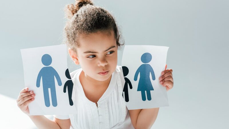divorced parents use children as messengers